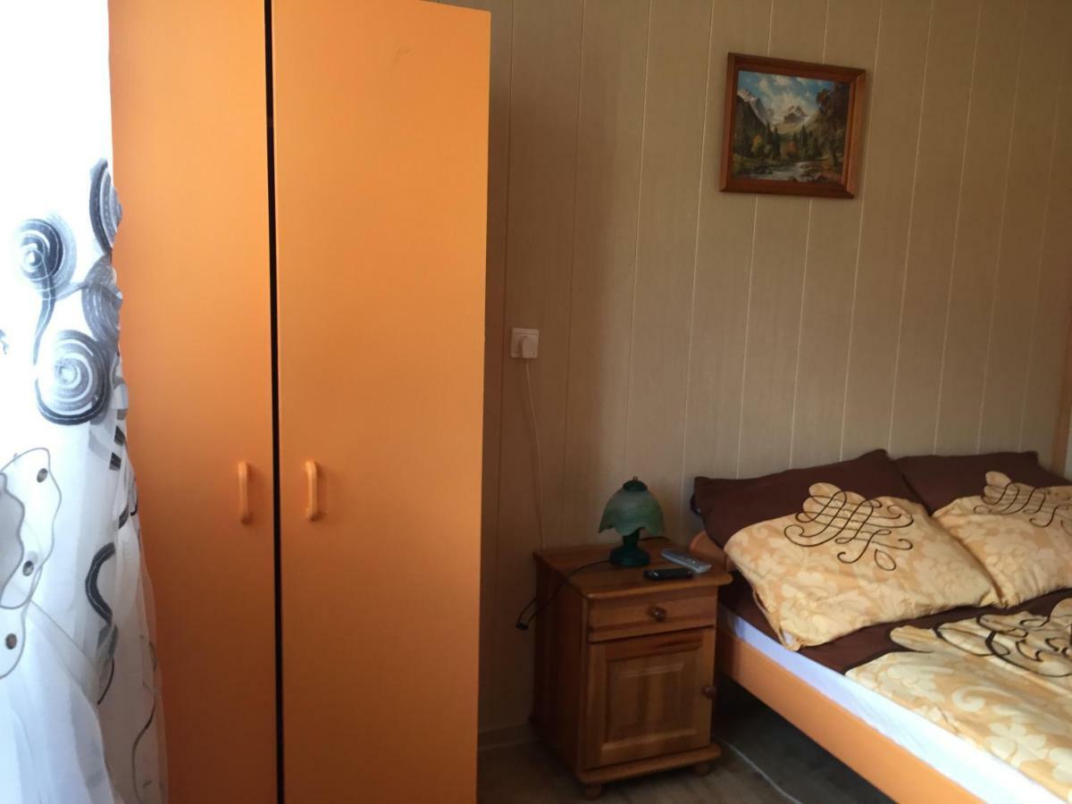 Pokoje U Eli Apartment Brzegi  Bagian luar foto