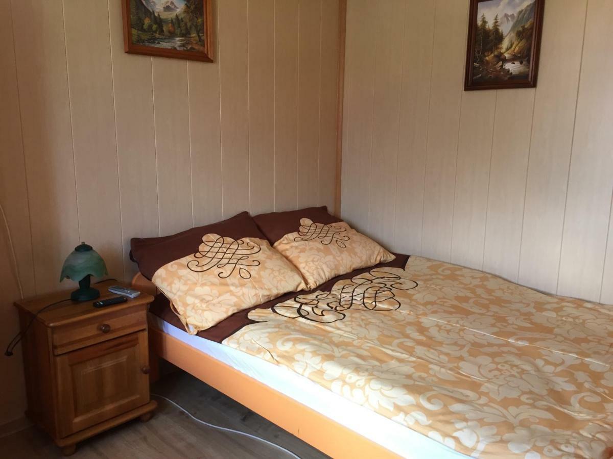 Pokoje U Eli Apartment Brzegi  Bagian luar foto